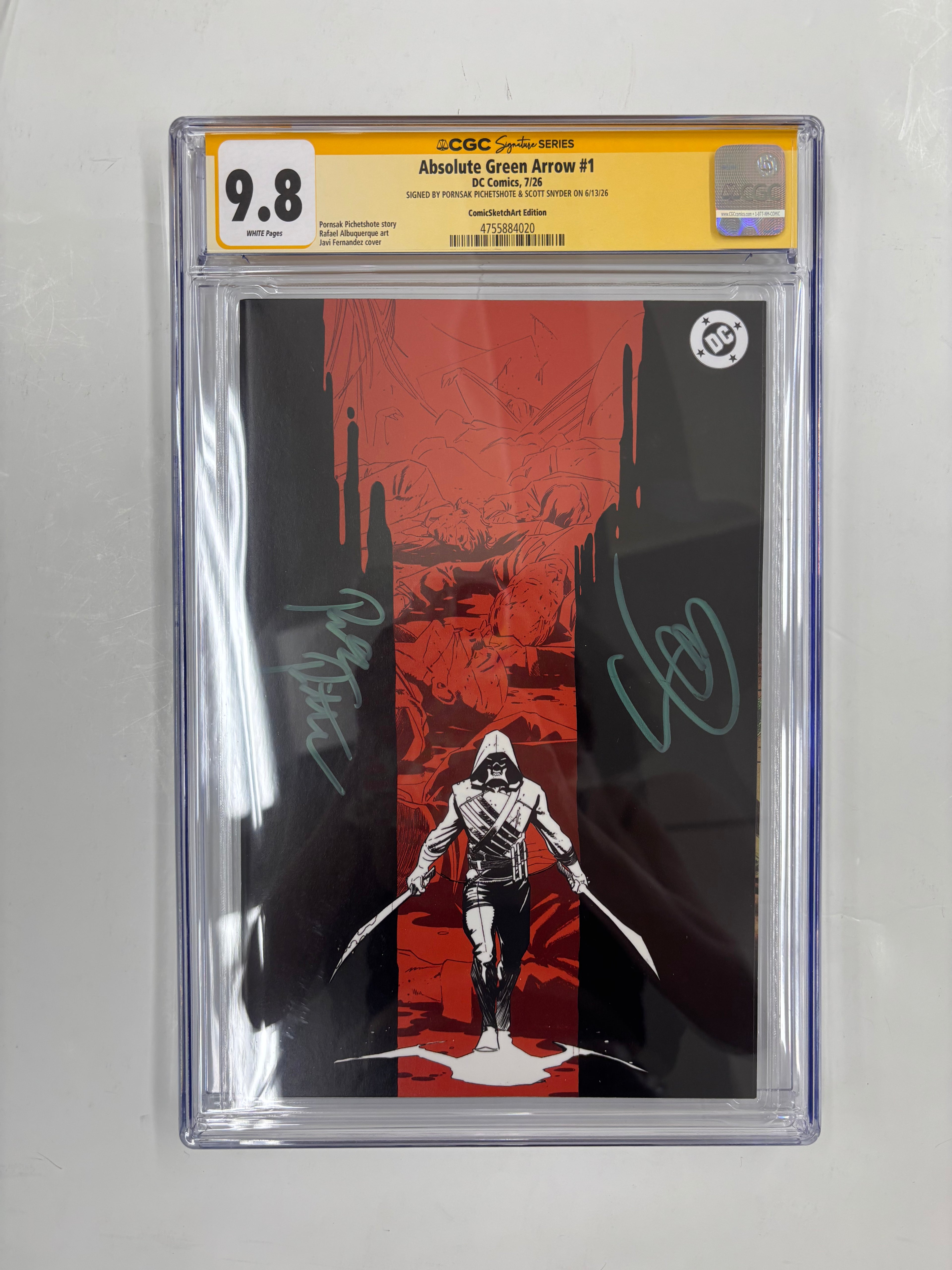 Absolute green arrow #1 GITD Comicsketchart edition 2x signed by pichetshote and Snyder