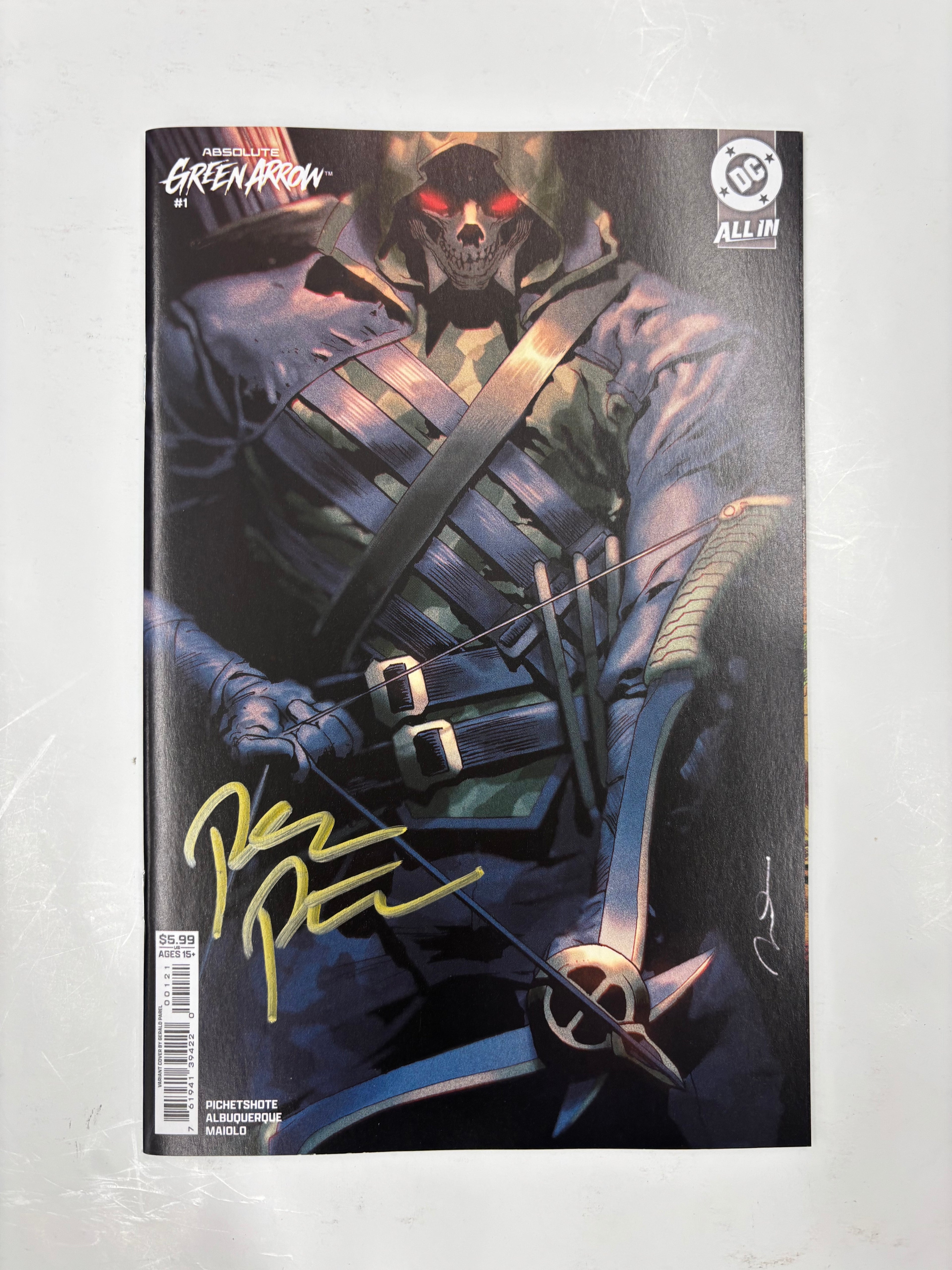 PICHETSHOTE SIGNED absolute green arrow #1 Parel cover