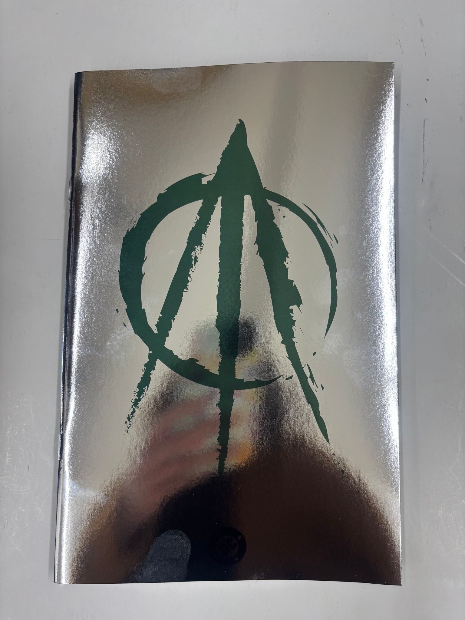 PICHETSHOTE & SNYDER SIGNED SILVER FOIL VIRGIN absolute green arrow #1
